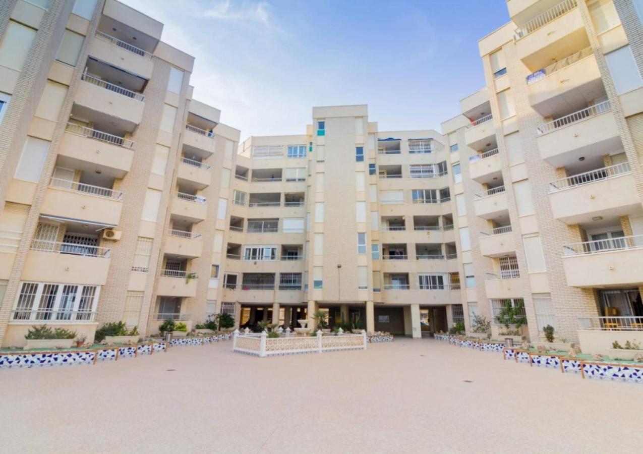 Apartament Lemon Torrevieja Exterior photo